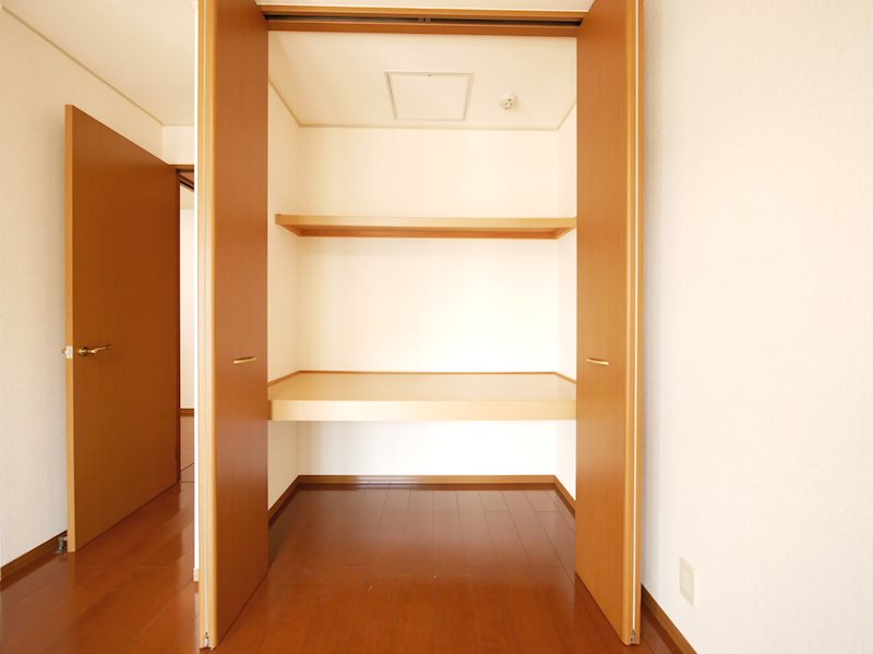 収納　収納（洋室6.6帖）