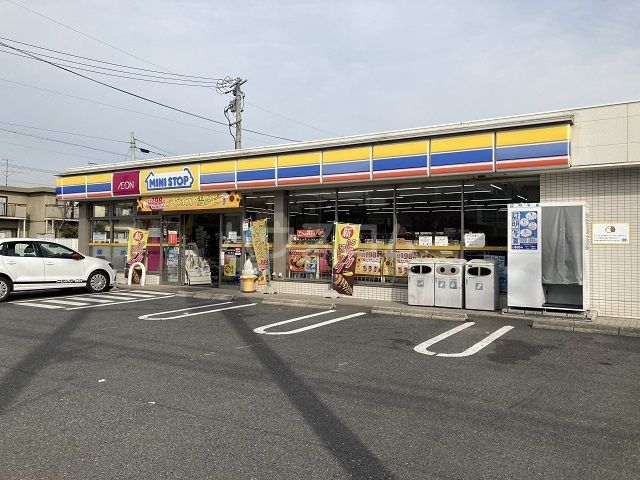 コンビニ　ミニストップ名古屋猪之越町店（コンビニ）まで391m