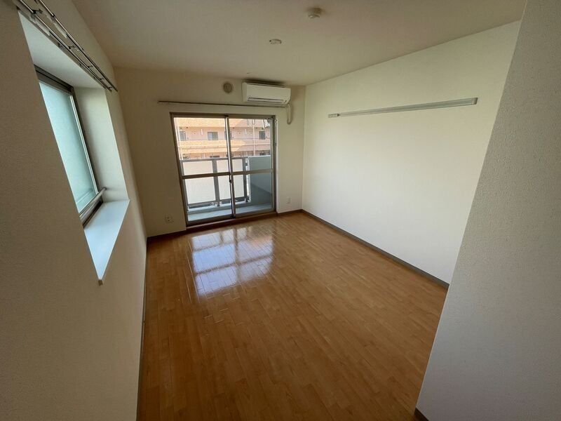 居室・リビング　※別室参考写真