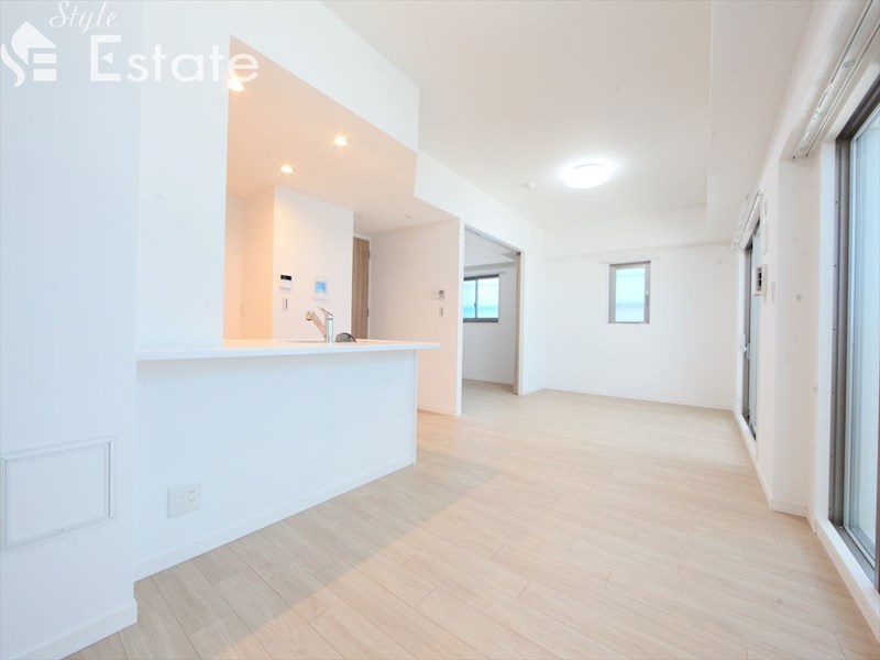 居室・リビング　内装