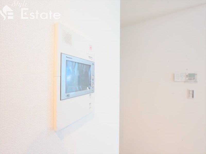 セキュリティ　モニター付きインターホン