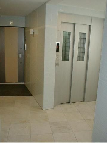 その他設備　エレベーター