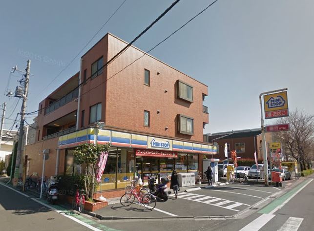 コンビニ　ミニストップ 成城通店（コンビニ）まで939m