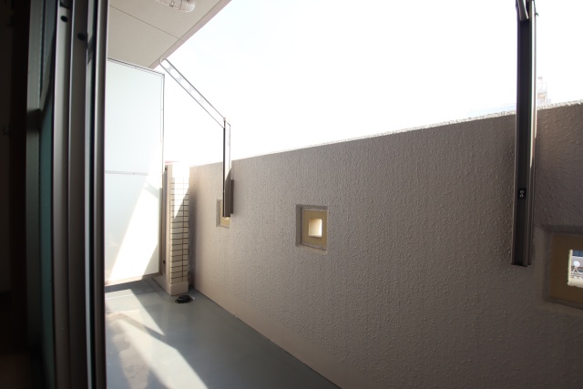 バルコニー　※別室の参考写真の為、現況優先です。