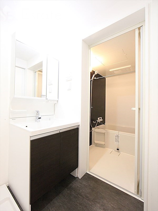 洗面設備　洗面所