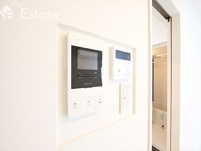 セキュリティ　モニター付きインターホン