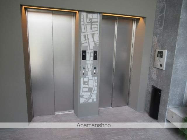 ロビー　ロビー