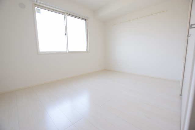 その他　反転タイプの写真です。