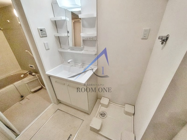 洗面設備　洗面台です。