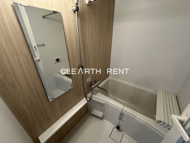 バス・シャワールーム　浴室乾燥機付きバスルーム/追焚機能付き