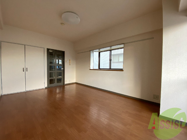 居室・リビング　リビングの別角度です。イメージはつかめましたか？