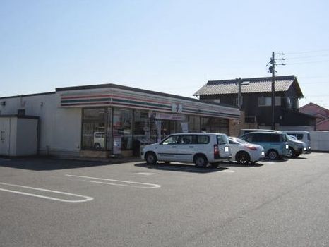 コンビニ　セブン-イレブン 岡崎西本郷町（コンビニ）まで750m