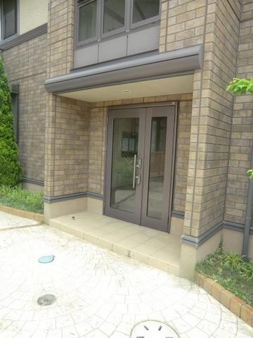 エントランス　エントランス