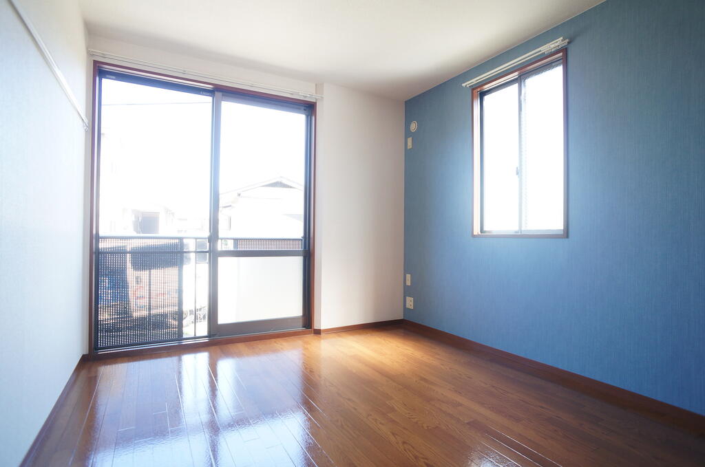 その他部屋・スペース　2面採光の明るいお部屋