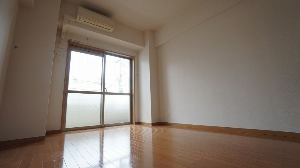 居室・リビング　ヴェルドミール