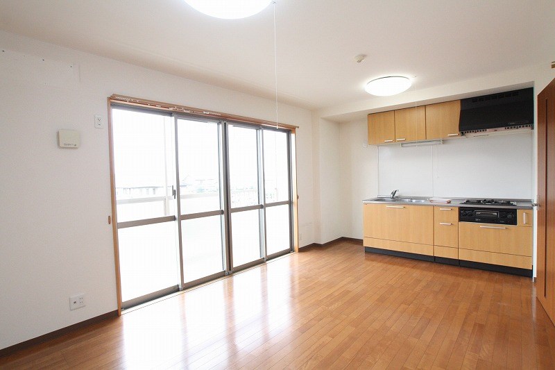 キッチン　※同条件別の部屋のお写真です。現況優先です。