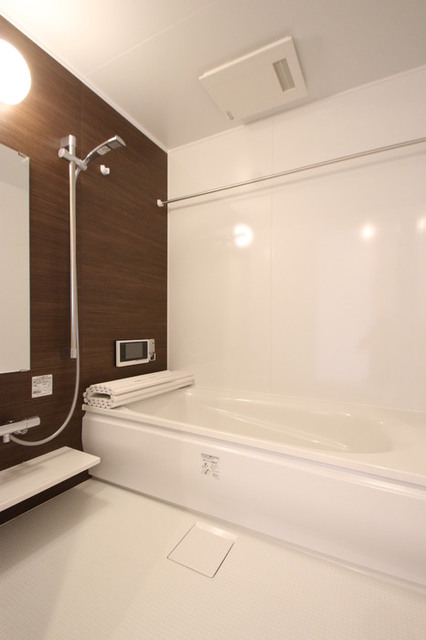 バス・シャワールーム　別号室の写真となります。