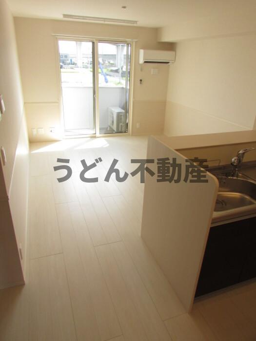 居室・リビング　うどん県のお部屋探しはうどん不動産へ うどんちゃんとLINE