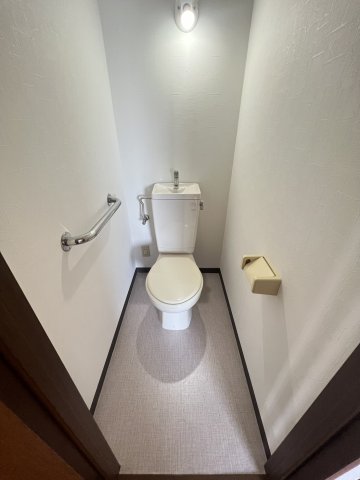 トイレ　※別部屋写真