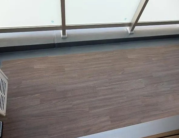 バルコニー　お洗濯にも便利なバルコニー付き