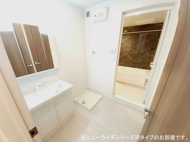 洗面設備　忙しい朝には欠かせない洗面所です