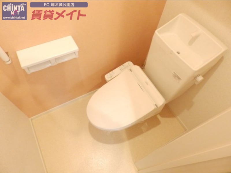 トイレ　同型タイプのものです