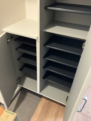 収納　シューズBOX