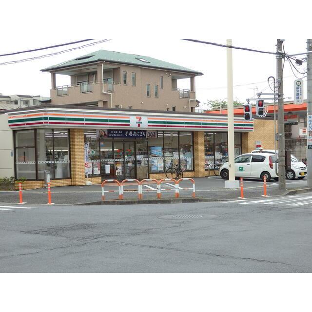 コンビニ　セブンイレブン足立大谷田４丁目店（コンビニ）まで380m
