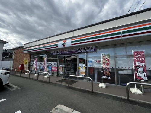 コンビニ　セブンイレブンいわき小名浜林城店（コンビニ）まで856m