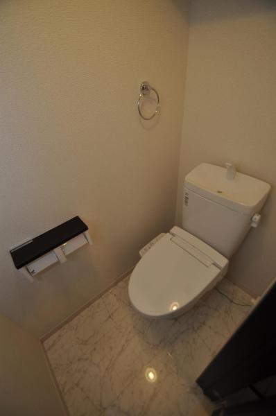 トイレ　シンプルで使いやすいトイレです
