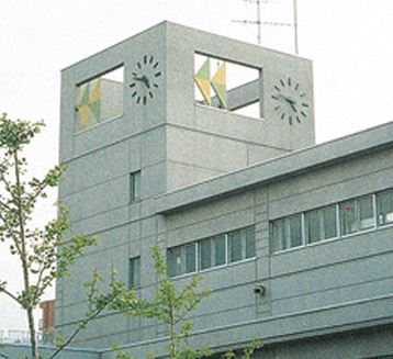 中学校　札幌市立厚別南中学校（中学校）まで471m
