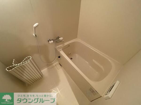 バス・シャワールーム　※別部屋参考写真となります