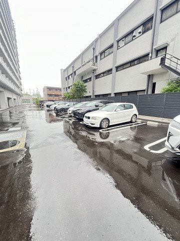 駐車場　駐車場完備です