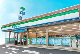 コンビニ　ファミリーマート 西大路九条店（コンビニ）まで228m