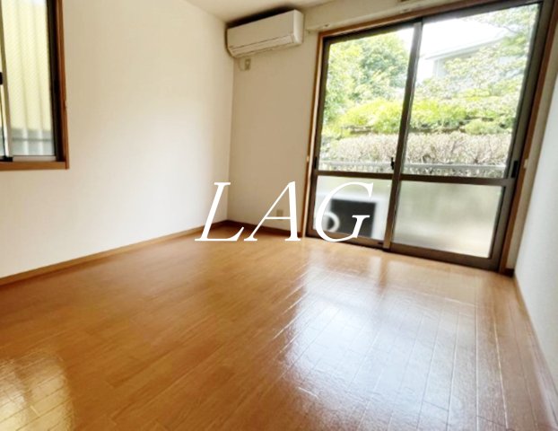 居室・リビング　洋室のお部屋です。