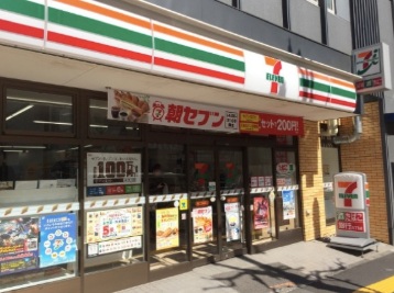 コンビニ　セブンーイレブン　神戸板宿駅前店（コンビニ）まで612m