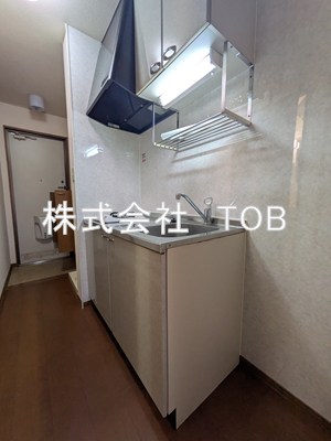 キッチン　※クリーニング完了前※別部屋参考写真