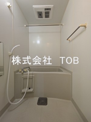 バス・シャワールーム　※クリーニング完了前※別部屋参考写真