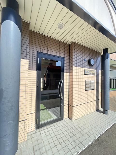 エントランス　エントランス