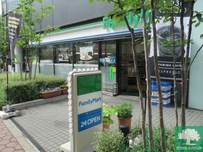 コンビニ　ファミリーマートトキワ大崎店（コンビニ）まで300m
