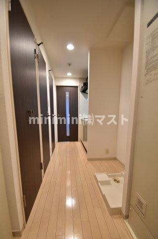 玄関　※建物内別間取参考写真