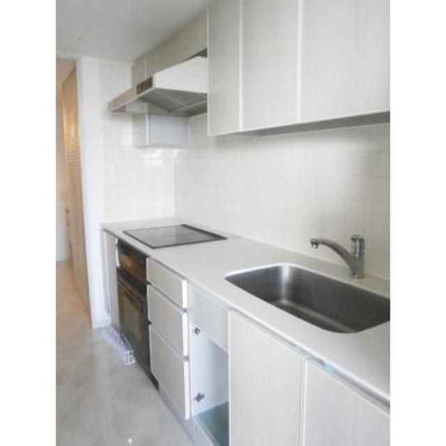 キッチン　※写真は同タイプ住戸です。