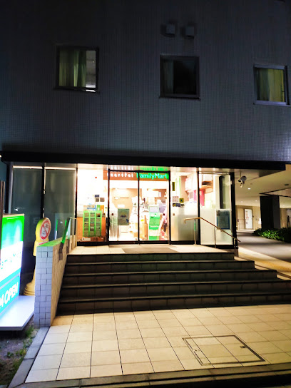 コンビニ　ファミリーマート ばんたね病院店（コンビニ）まで370m