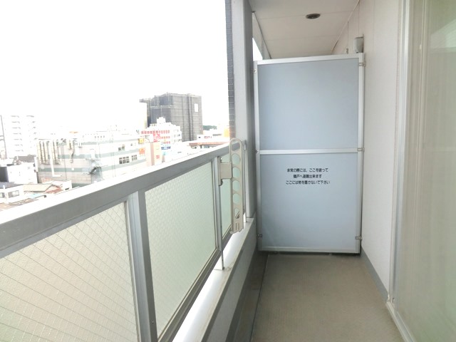 バルコニー　★洗濯物がよく乾く風通し良好のバルコニーです★