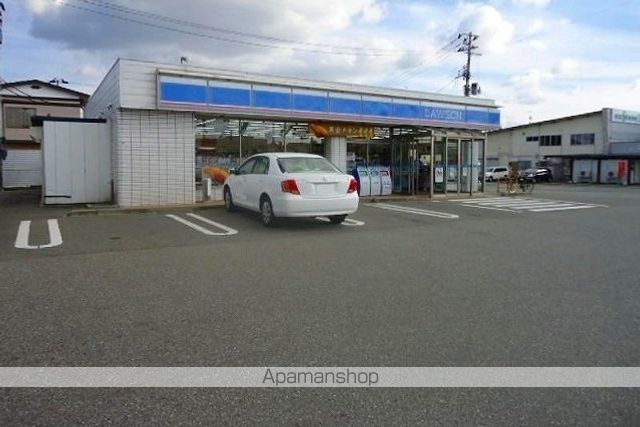 コンビニ　ローソン仁井田本町店（コンビニ）まで300m