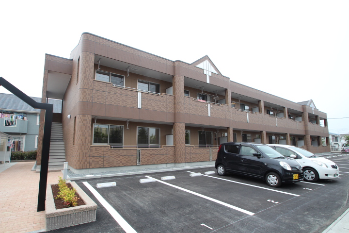 建物外観　Nスタイルホームにお任せ下さい♪