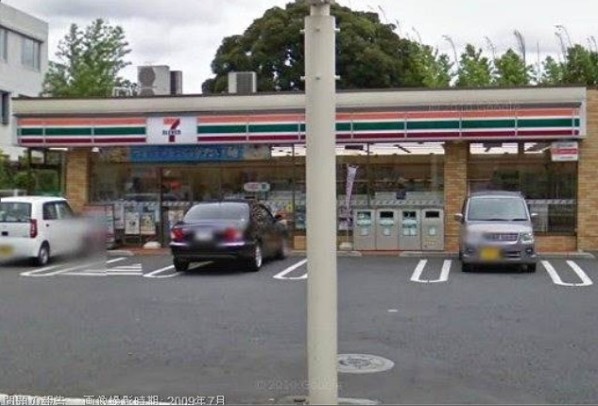 コンビニ　セブンイレブン 世田谷成城1丁目店（コンビニ）まで682m