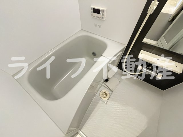 バス・シャワールーム　日々の疲れを癒すお風呂付です