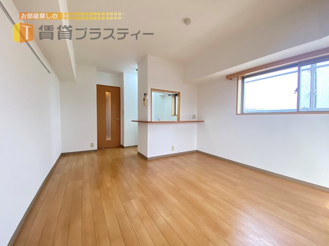 居室・リビング　解放感あふれる角部屋です