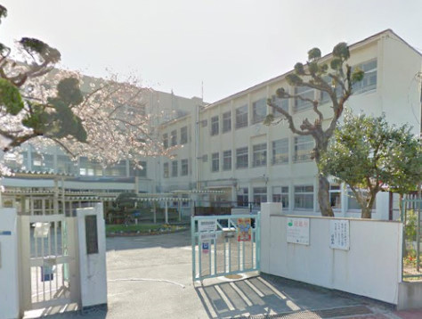 小学校　守口市立錦小学校（小学校）まで378m